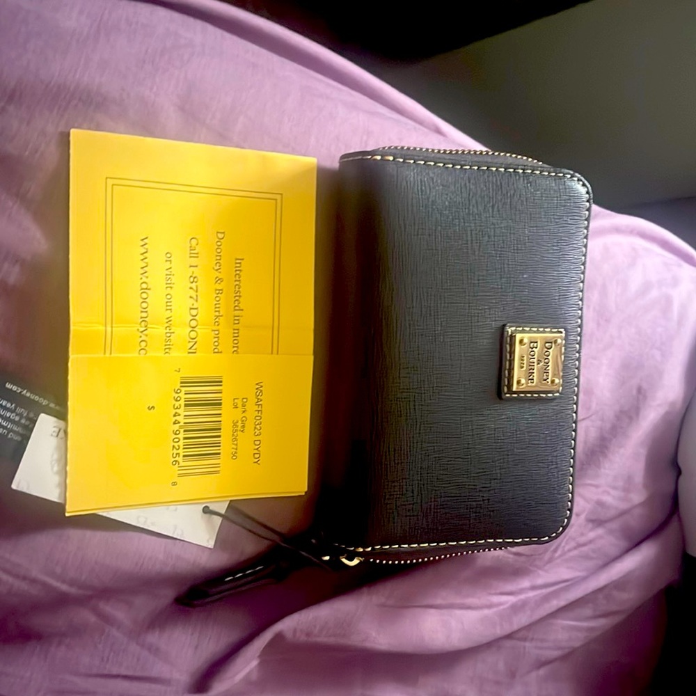 Dooney & Burke wallet